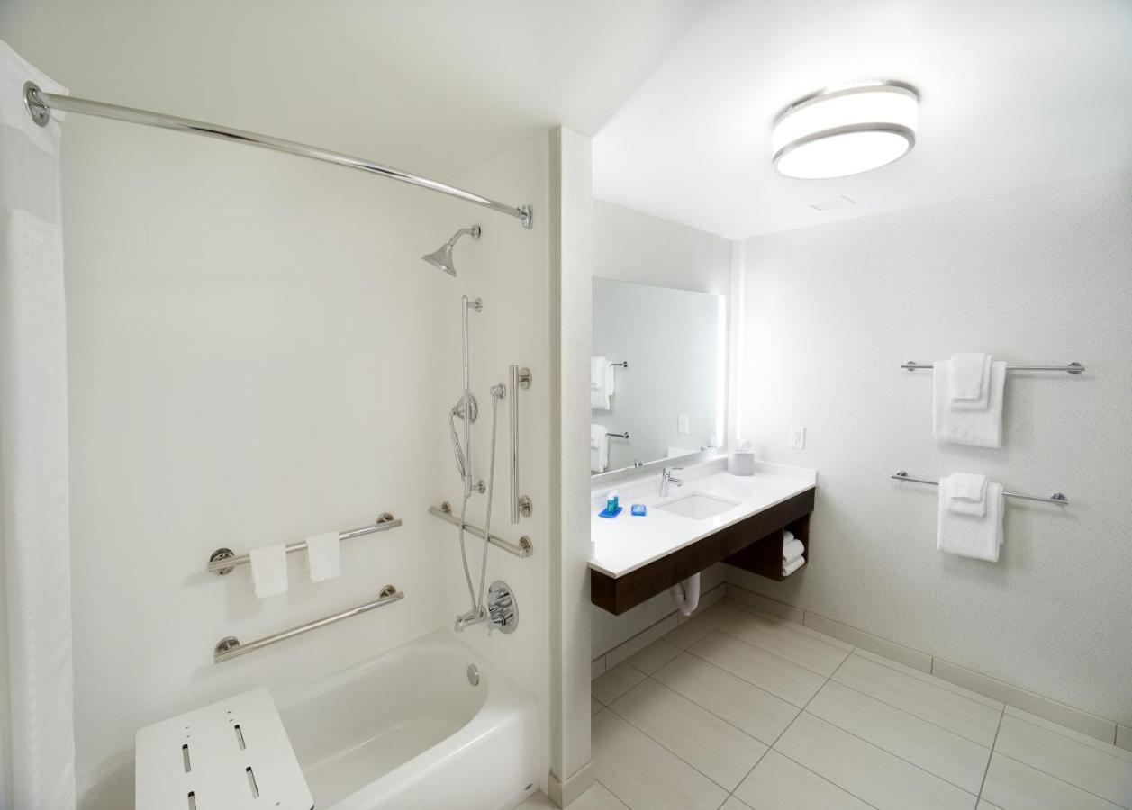 Hotel Express & - Cincinnati North - Liberty Way By Ihg